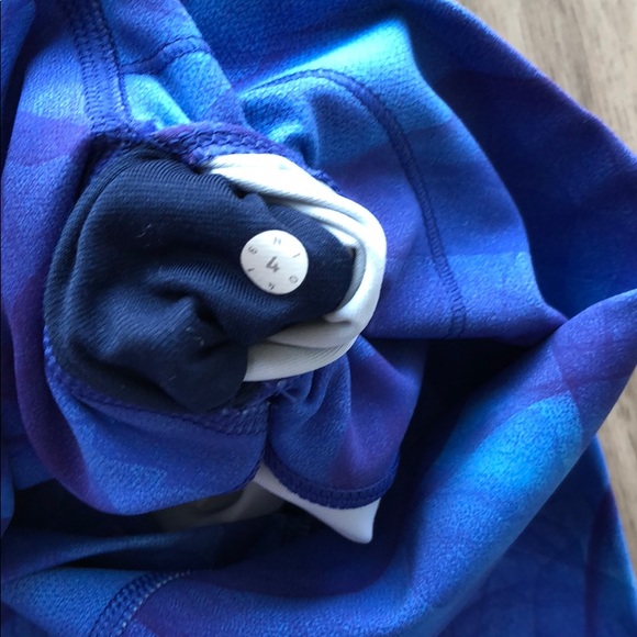 Lululemon Wunder Under - Picture 3 of 5